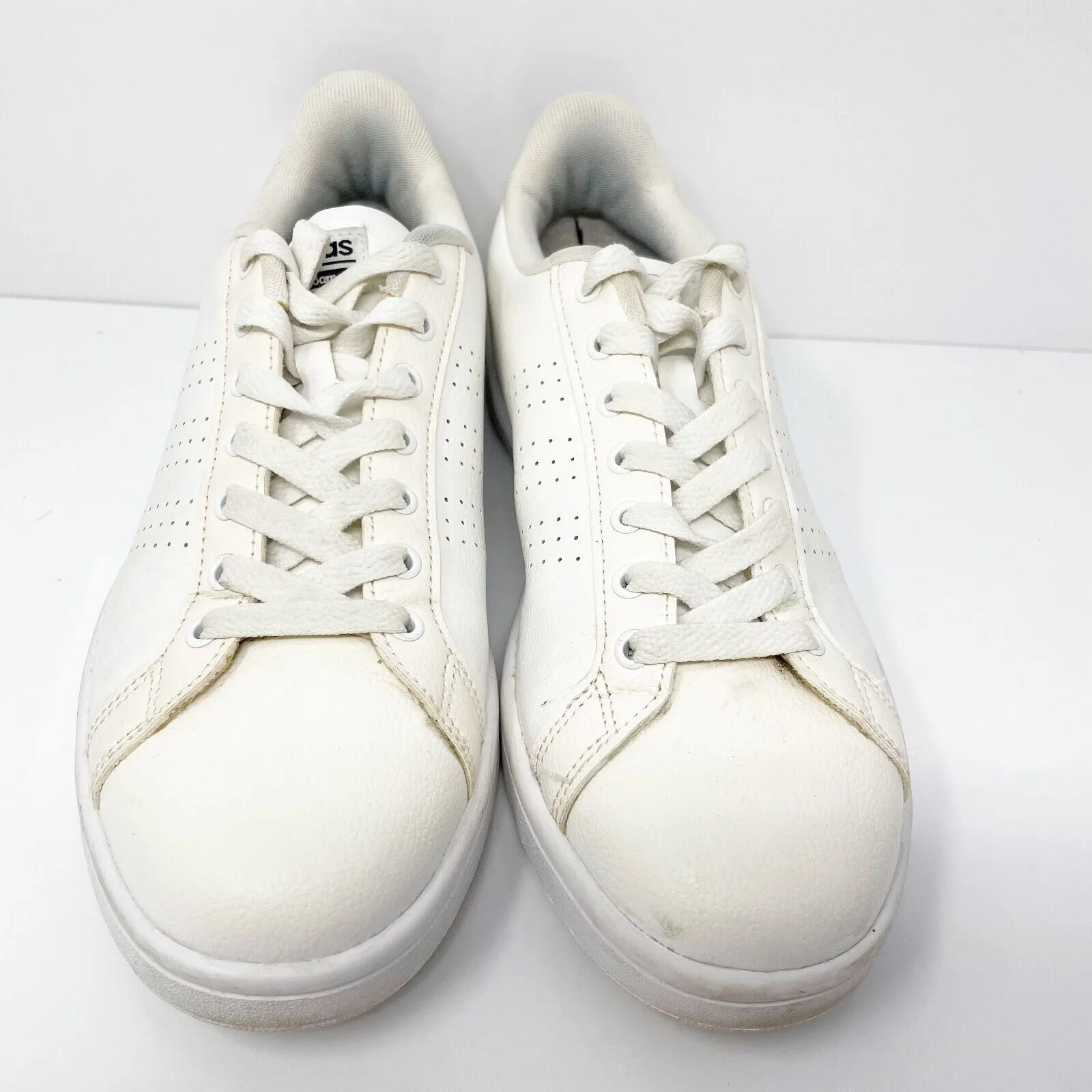 Adidas Womens Cloudfoam Advantage AW4323 White Casual Shoes Sneakers Size 9.5