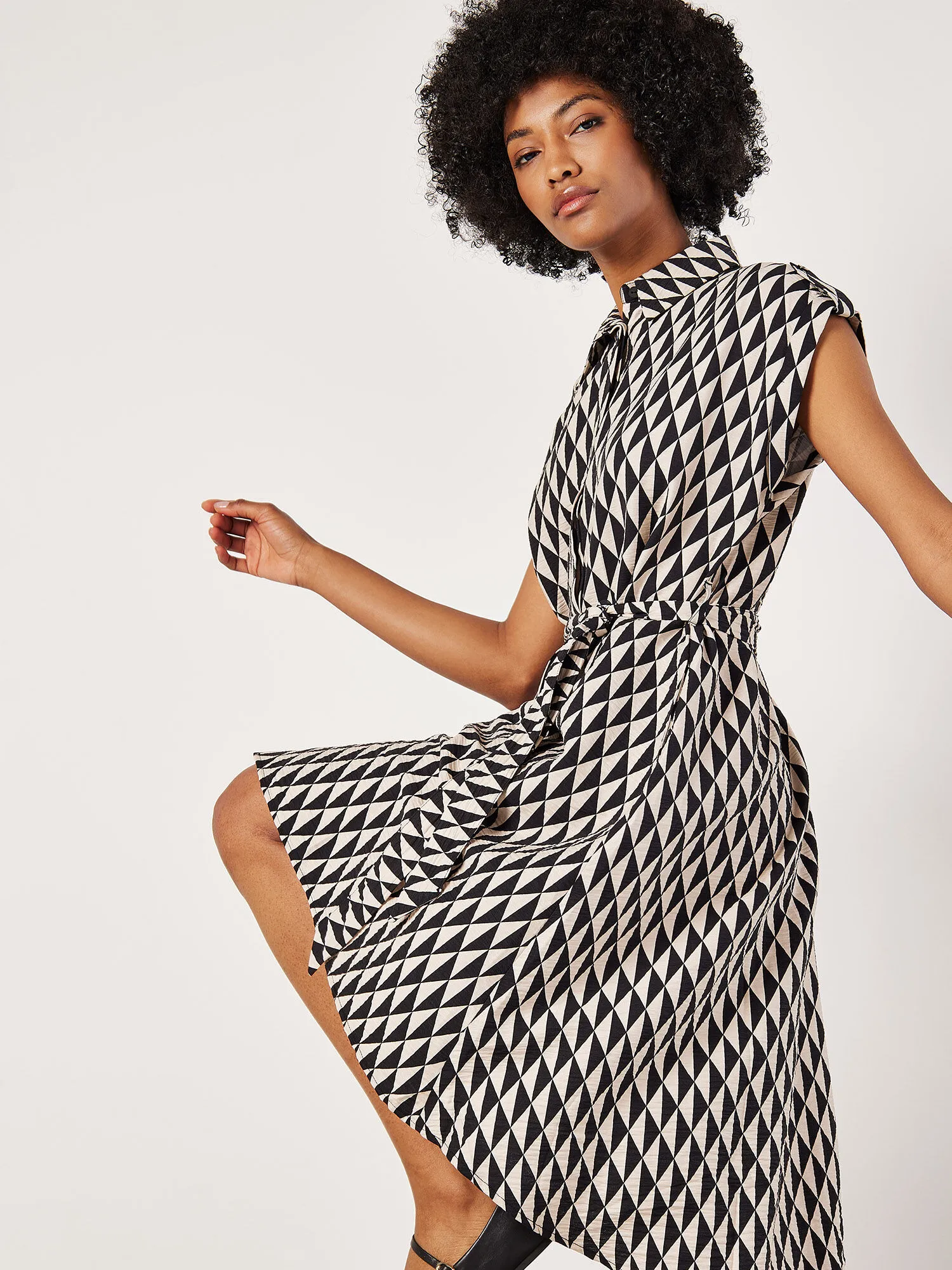 Geo Print Shirt Midi Dress | Apricot Clothing