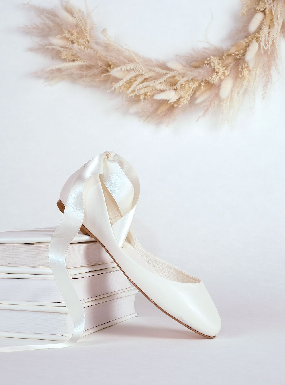 SIENNA BALLET FLATS – LIGHT IVORY