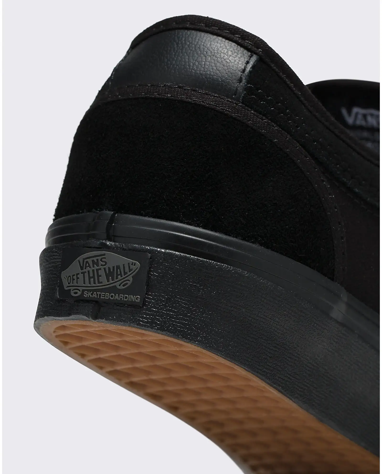 Skate Chukka Low