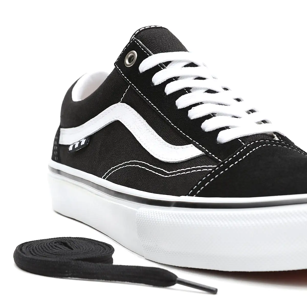 SKATE OLD SKOOL BLACK / WHITE