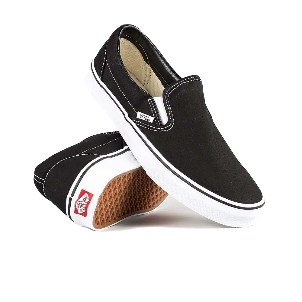 Zapatillas Vans Classic Slip - On Black